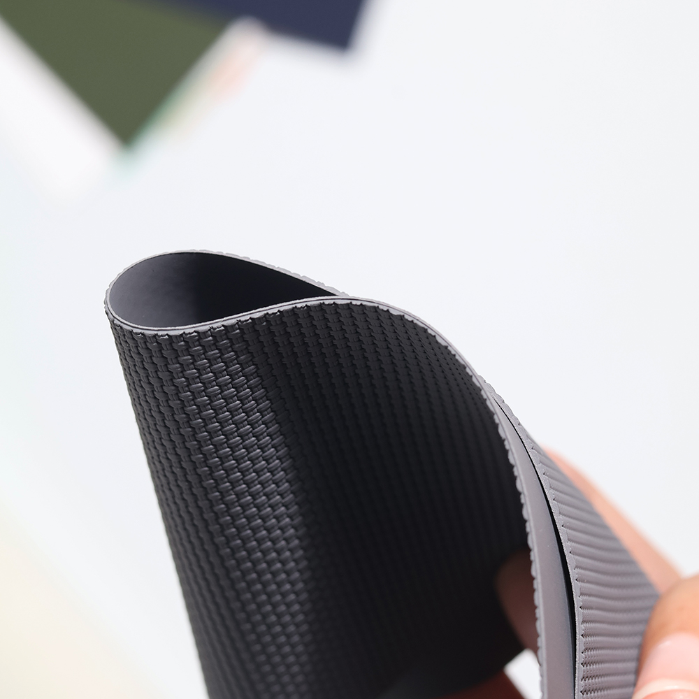FKM Rubber Sailcloth Signature - đánh giá và giá Curved Spring Bar
